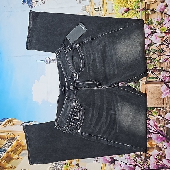 True Religion Ricky Relaxed Straight Jeans Flap Pocket Size 31x34 NWT - Picture 1 of 7